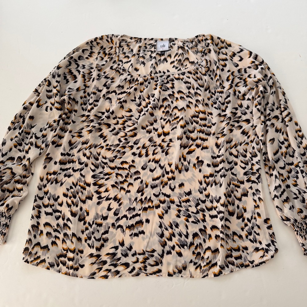 Cabi Womens Abstract Animal Print Smocked Cuff Blouse Tan Black 4335 Size Small